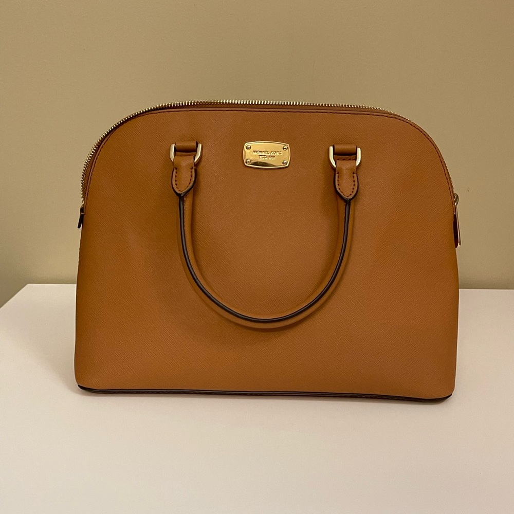 Michael Kores medium purse with detachable cross body strap